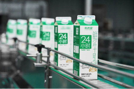 鮮活升級,新希望雙峰乳業(yè)通過國家優(yōu)質(zhì)乳工程復(fù)審